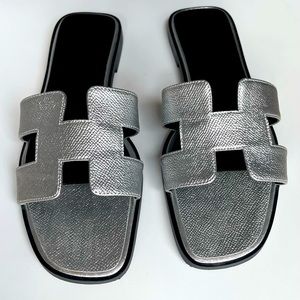 Hermes sandals